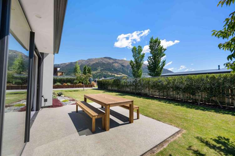 15 Pennycook Place Lake Hawea_21
