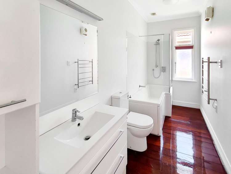 51 Pharazyn Street 10614_12