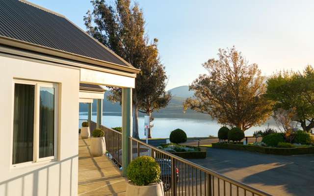 56 Lakefront Drive Te Anau_4