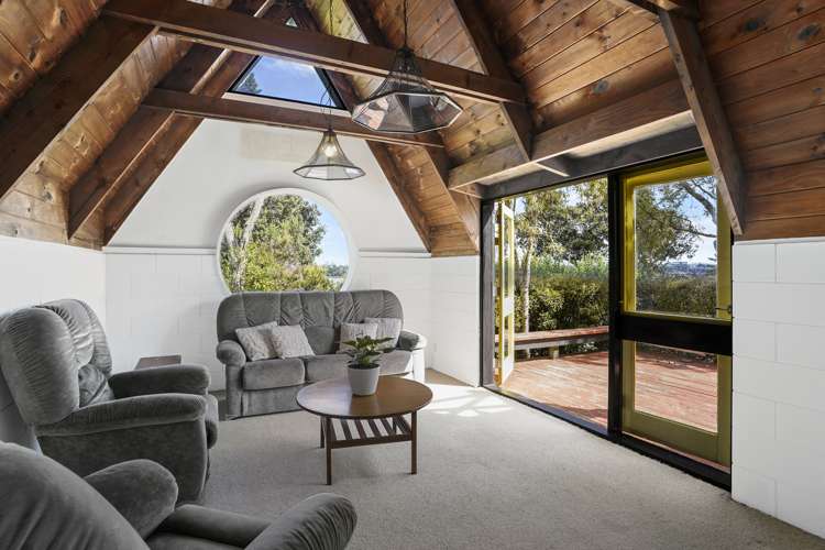 2/11 Amelia Place Beach Haven_4