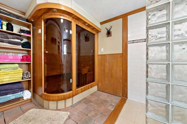 364 Waitakere Road Taupaki_16