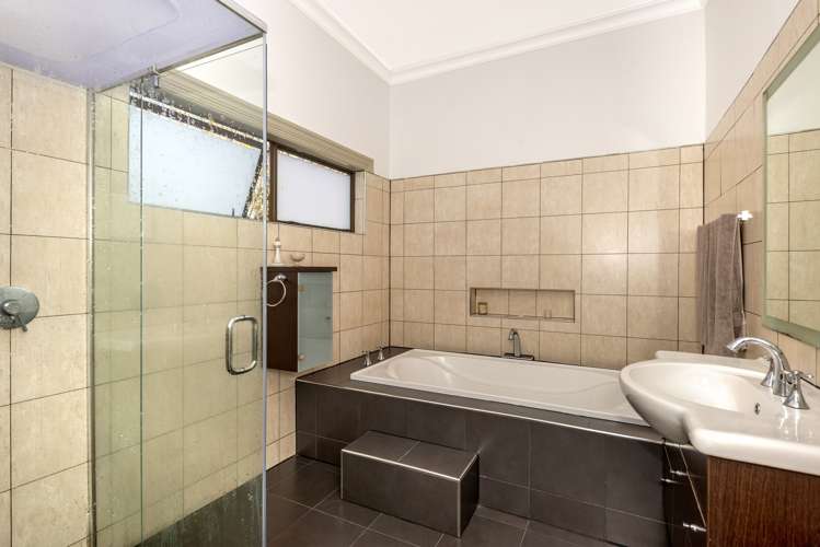 564 Wainui Road Kaiti_13