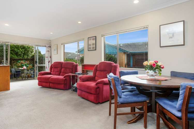 41/1 Piriti Drive Te Atatu Peninsula_6