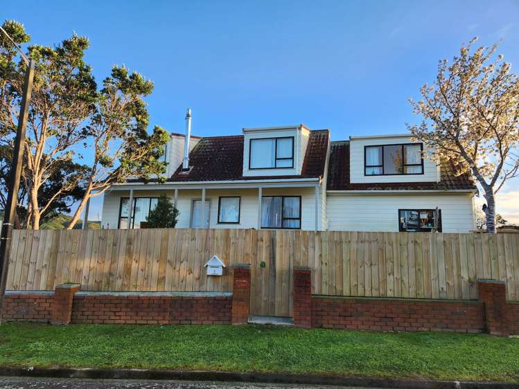 1 Lindis Close Kelson_1