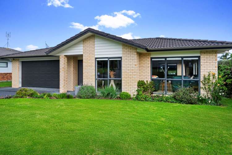 26 Jelas Road Red Beach_1