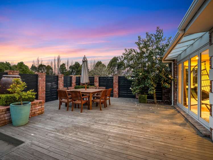 86 Stanleys Road Harewood_23