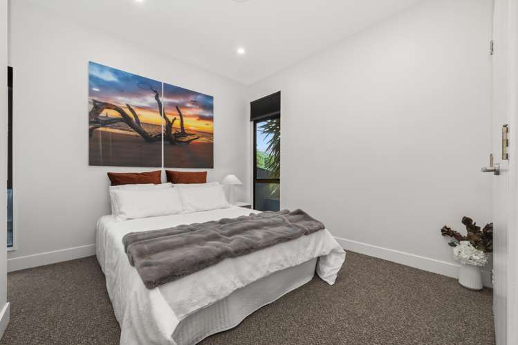 7 Kew Grove Raumati Beach_19