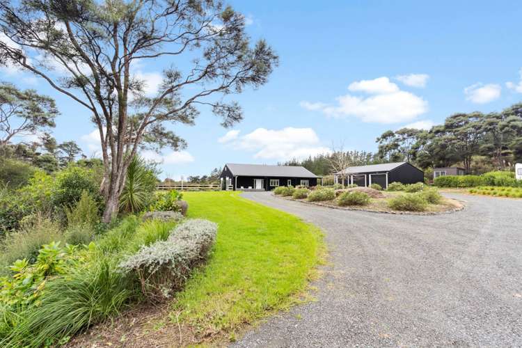 243 Waitakere Road Taupaki_22