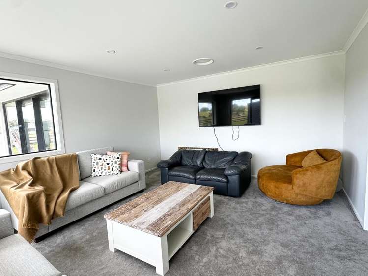 270 Valley Views Fitzherbert_10