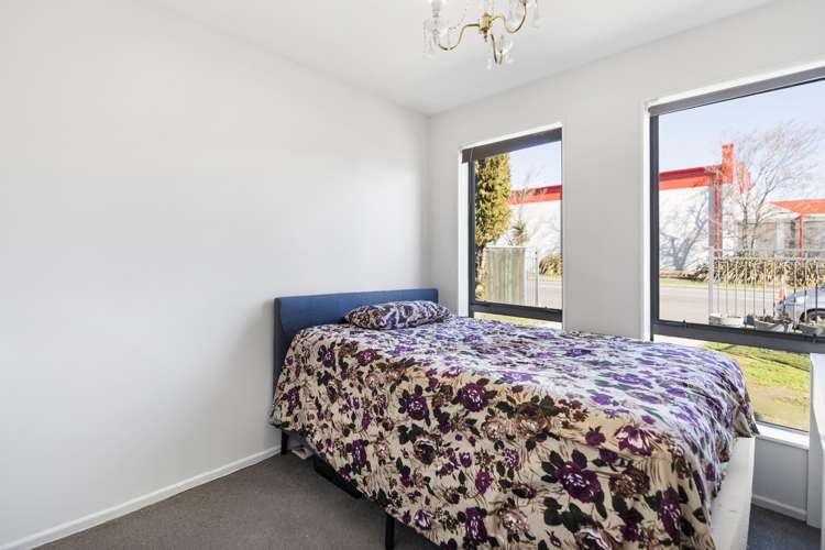 11 Russell Street Linwood_11
