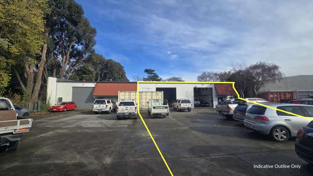 Warehouse with Yard on Birmingham Dr