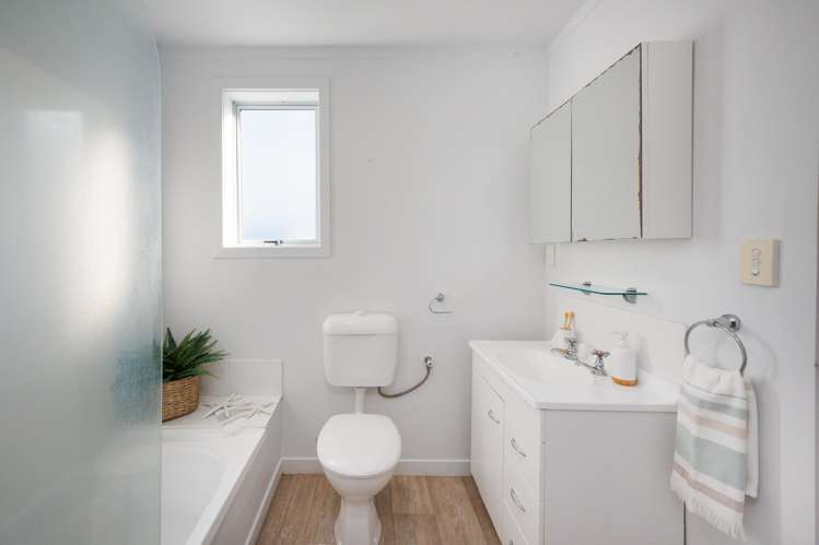9A Shortt Street Foxton Beach_19