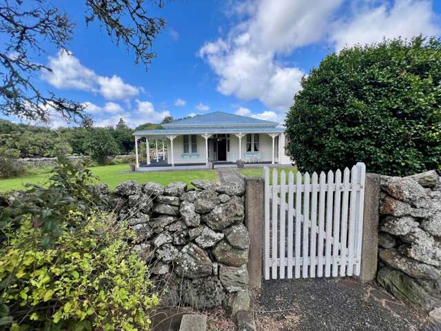 Stunning 1910 Kauri Cottage Awaits New Custodians