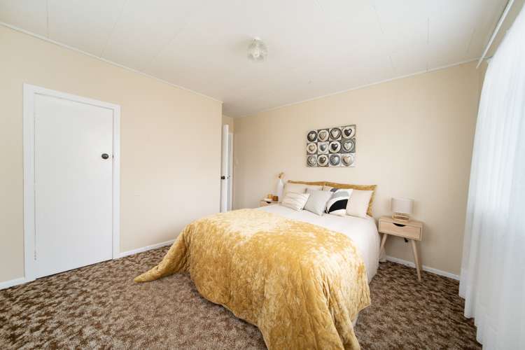 17 Manaia View Road One Tree Point_9