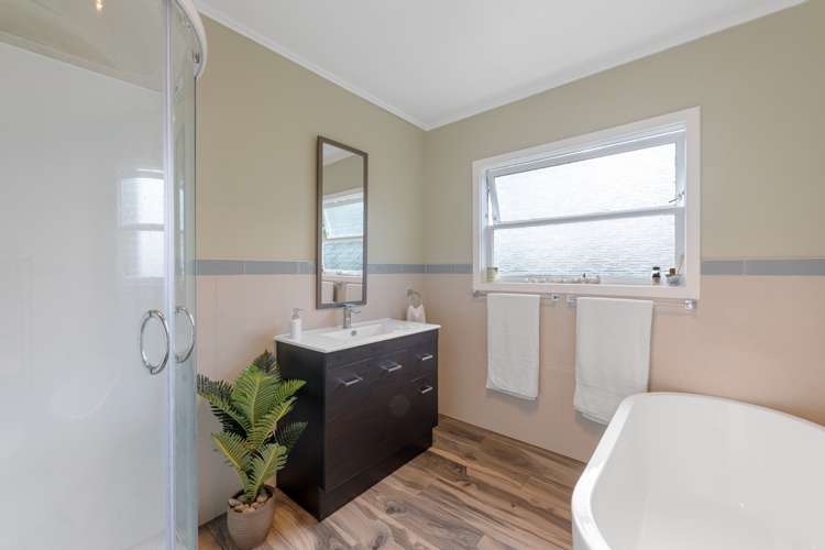 10 April Place Red Hill_12