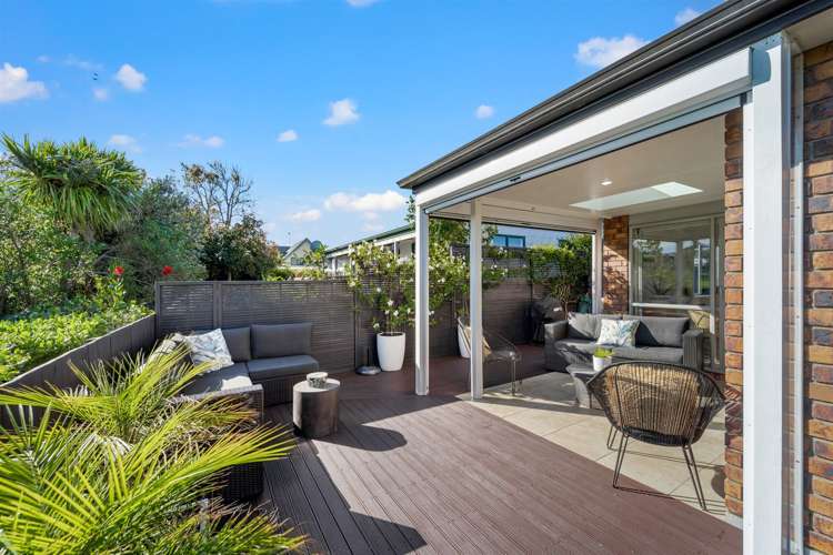 232a Centreway Road Orewa_10