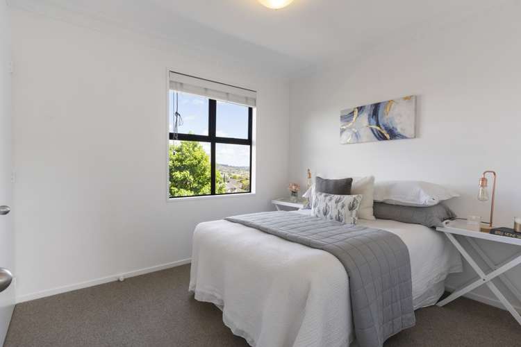 27 Lexington Drive Botany Downs_14