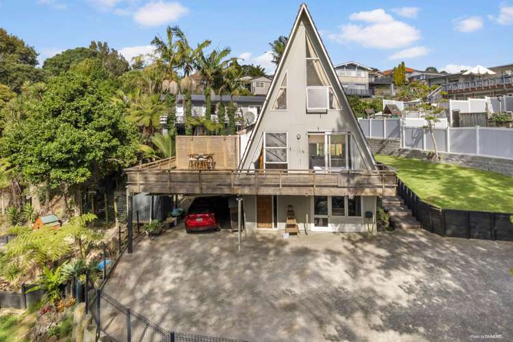 13 Bert Wilson Place Cockle Bay_12