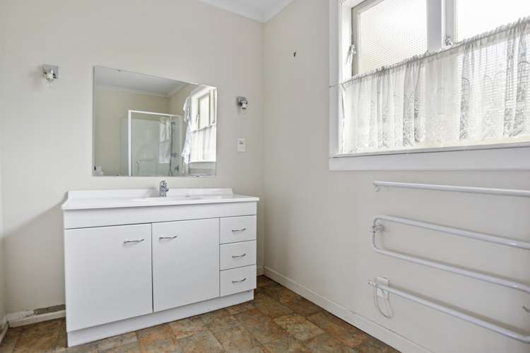 2 Thomas Place Waihi_11