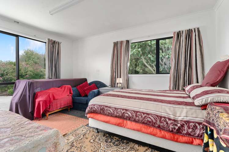 5 Camellia Lane Carterton_14