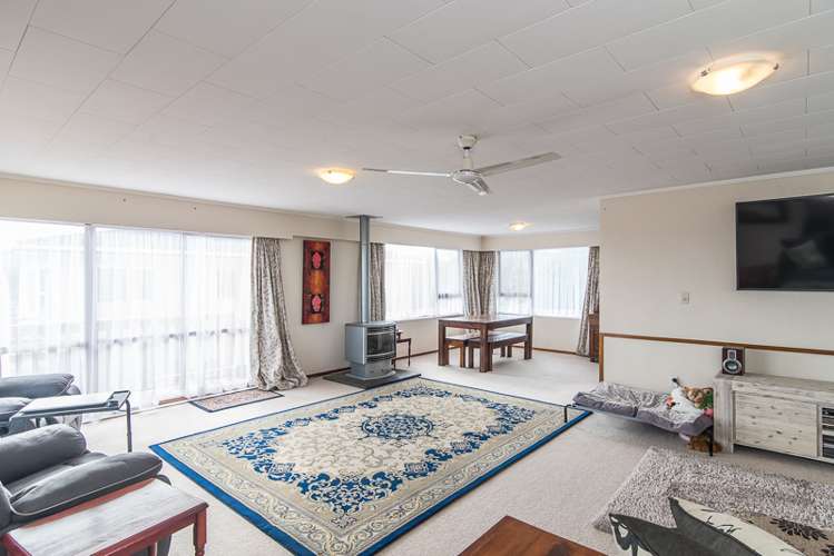 29 Frimley Terrace Waikanae Beach_11