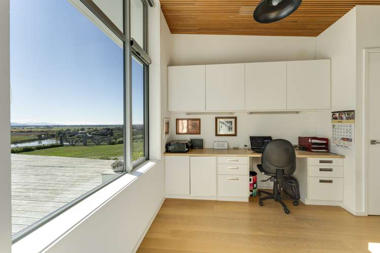 127 Fairbourne Drive Fairhall_18