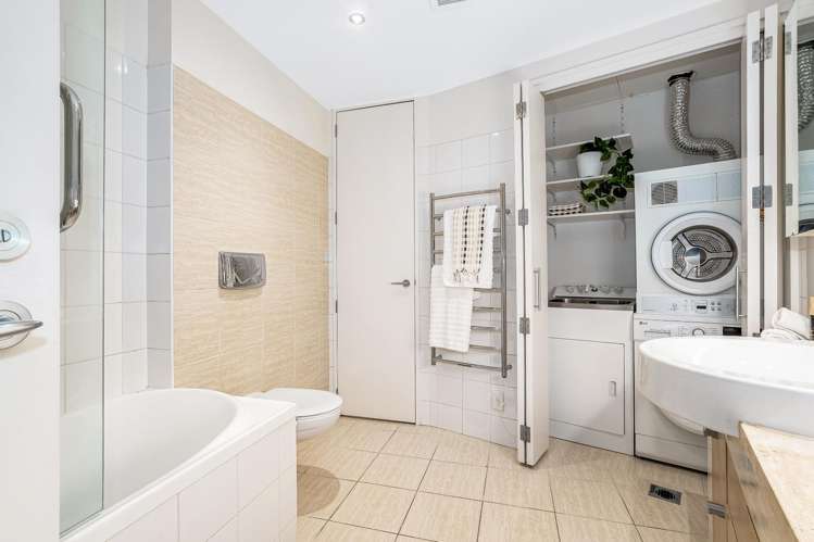 5J/42 Molesworth Street 1357_17