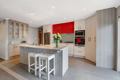 14 Kingfisher Road_2
