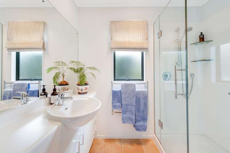 124 Golfland Drive Golflands_12