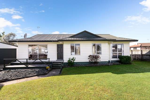 56 Balmerino Crescent Pukete_1