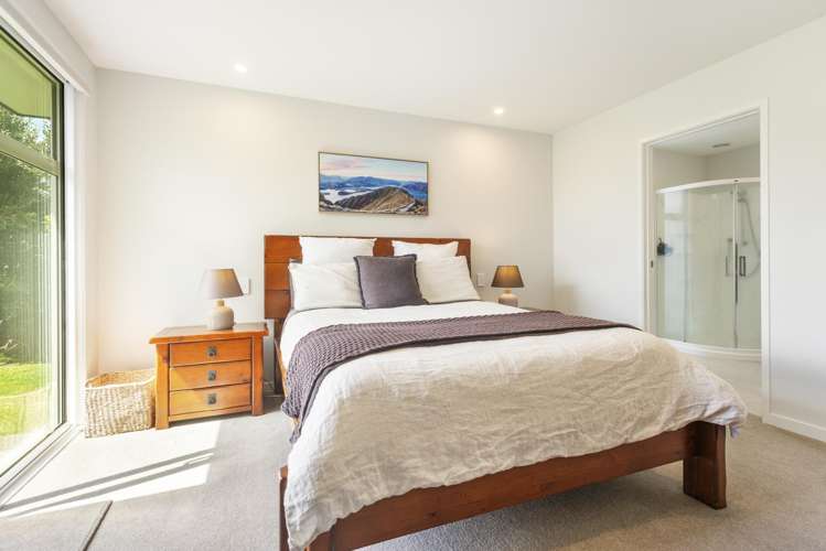 15 Louise Drive Ohauiti_13