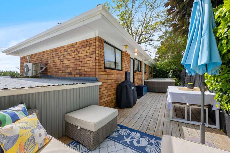 4A Sullivan Avenue Mangere Bridge_5