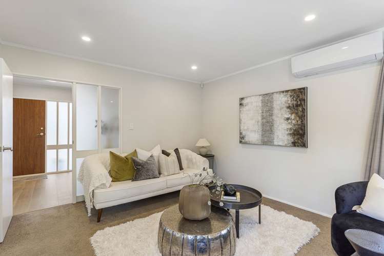 1/143 Reeves Road Pakuranga Heights_15