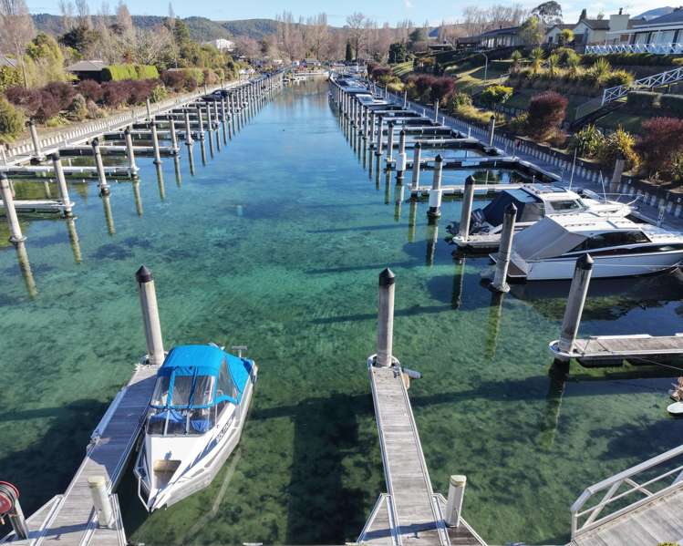 Berth 104 Kinloch Marina_0