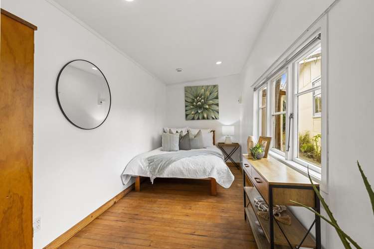 3A Snowden Place Raglan_39