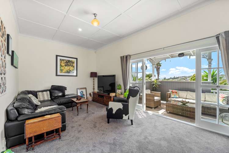 1243 Whangaparaoa Road Gulf Harbour_13
