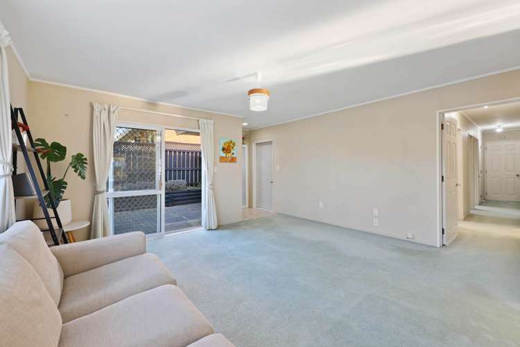 4 Davern Lane New Lynn_27