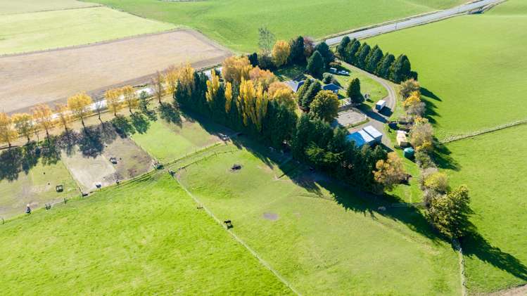 3126 Old Coach Road Clinton and Surrounds_36