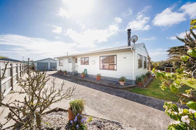 18 Thomas Place Foxton Beach_3