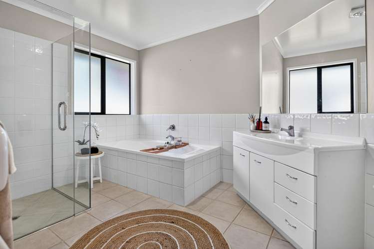 94 Wentworth Drive Rototuna North_20