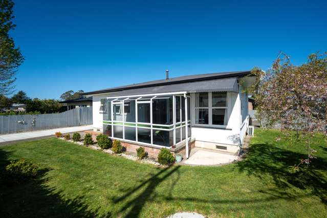 301 Frimley Avenue Frimley_1