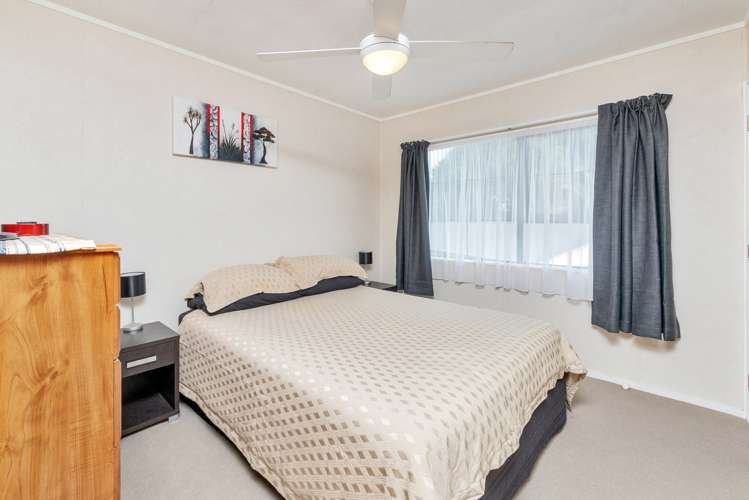 5 Zurich Place Manurewa_14