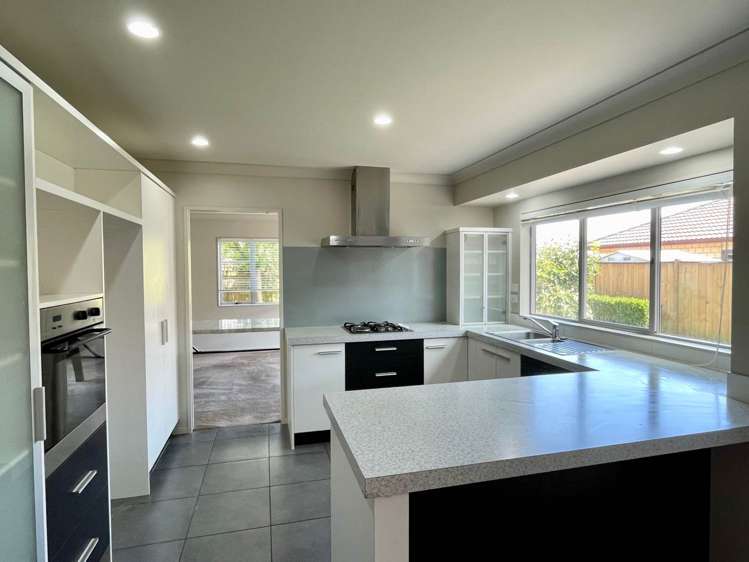 28 Bellshill Close Wattle Downs_7