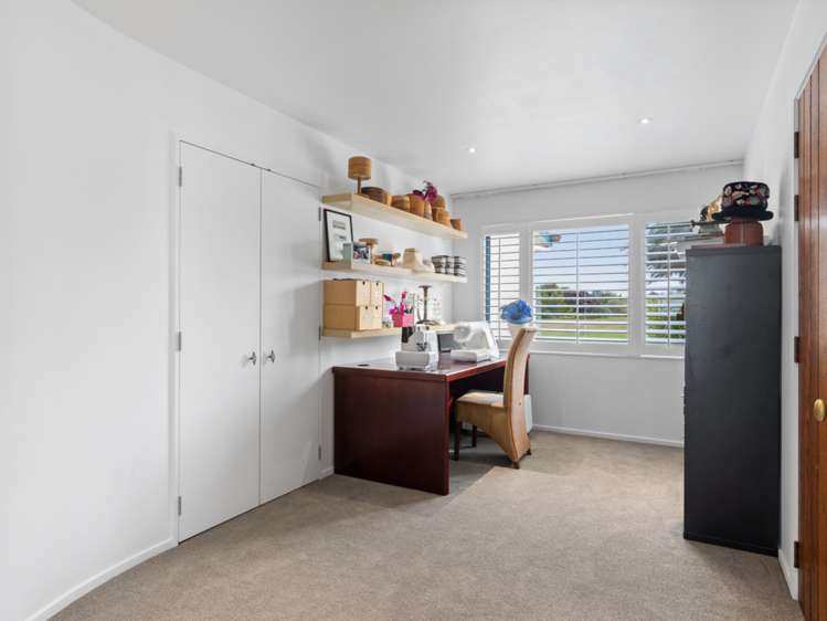 28 Hinepango Drive Rarangi_12