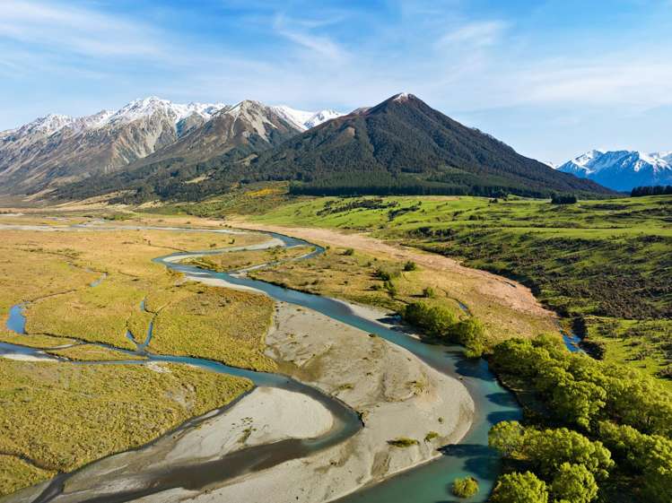 Mount Algidus Station Lake Coleridge_13
