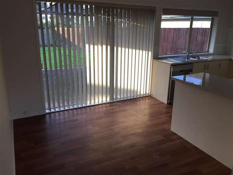 5 Ultima Place Clover Park_5