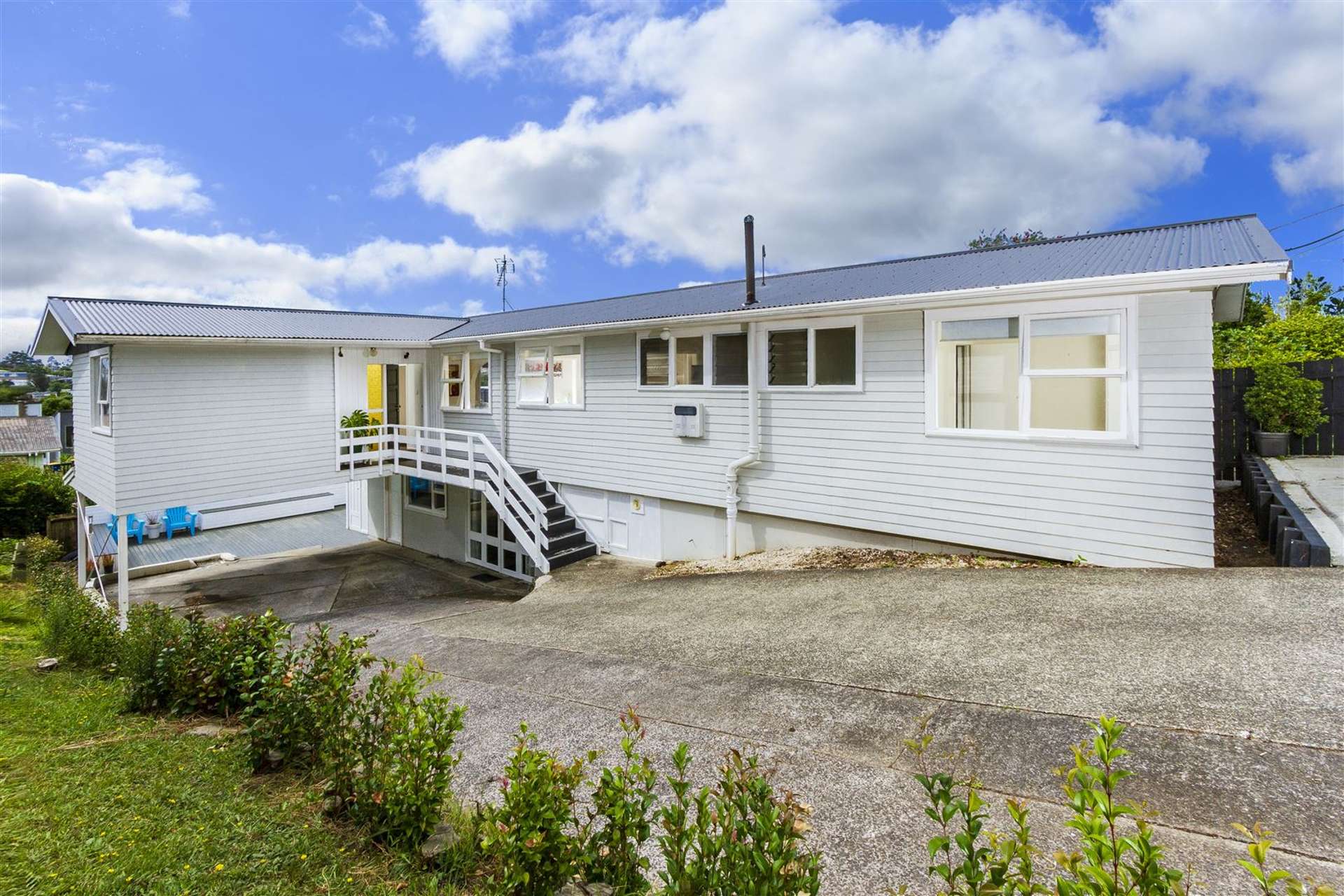 1/253 Wairau Road Totara Vale_0