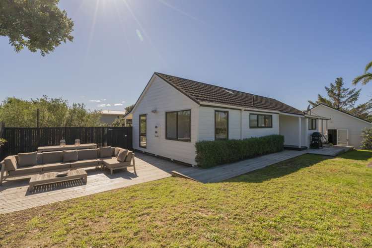 1 Mccormick Place Pauanui_4