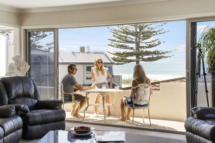 3/293 Oceanbeach Road Mount Maunganui_2