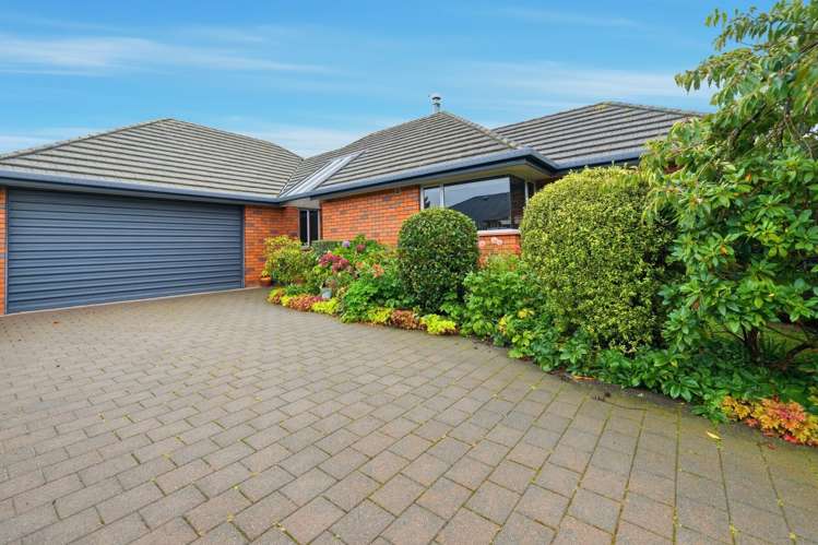 4 Chartwell Close_2